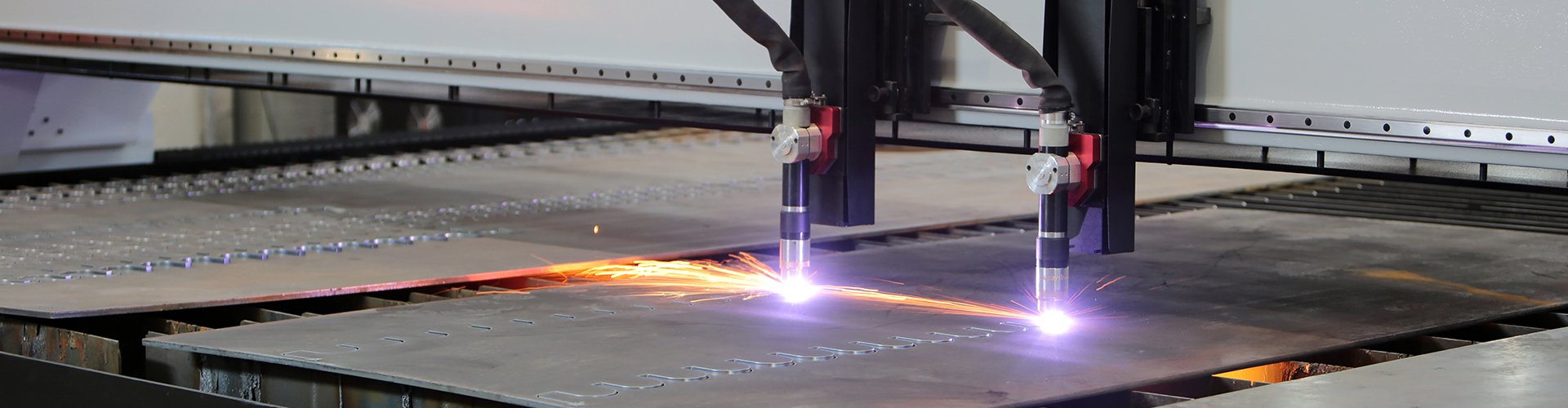 A Plasma cutter from AFM performing precision cuts