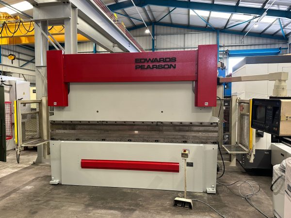 Edwards Pearson RT4 125/3100