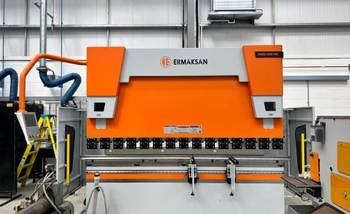 An Ermaksan Heta Pressbreak.